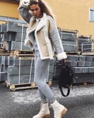 Анкета проститутки Яна - метро Выхино-Жулебино, возраст - 24